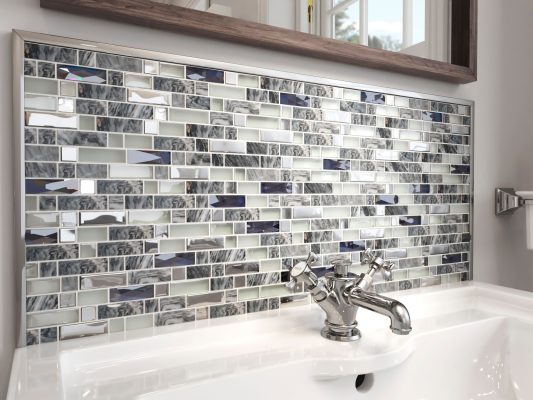 Showing a bathroom mosaic tile splashback with a glass and stone mosaic.